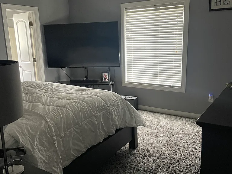 640 SE Cardinal Ln — Photo 13