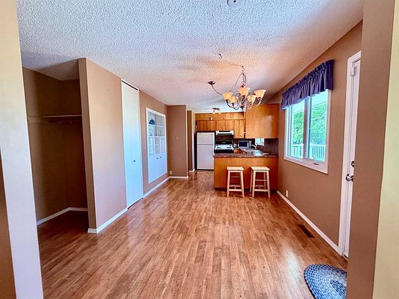 5th image of 40108 E Range Road 35