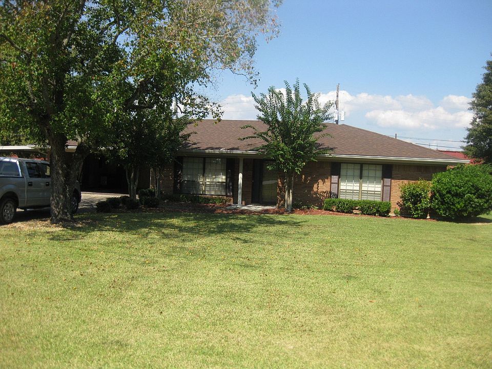 1st image of 2921 Railroad Ave