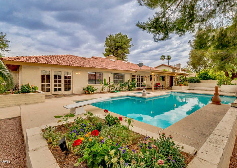 1st image of 1416 E La Vieve Ln