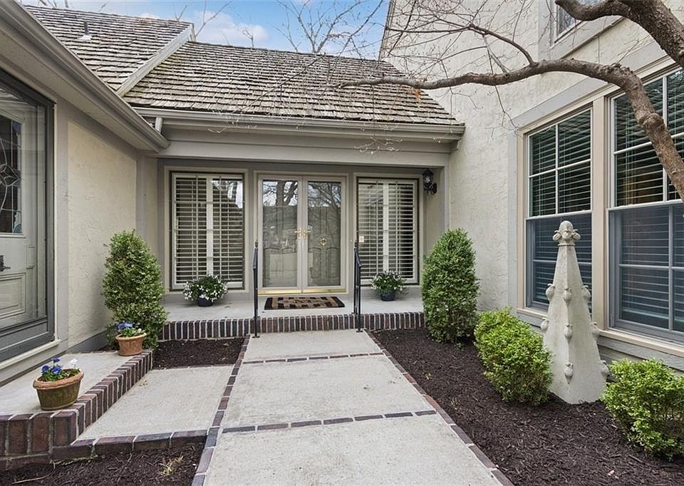 1st image of 7910 Bristol Ct