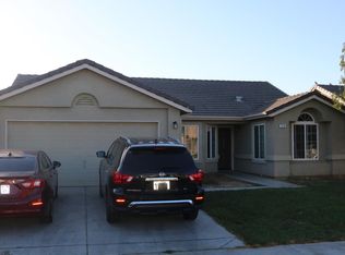 725 Wine Cellar Ct, Los Banos, CA