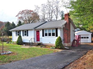 524 Gracey Ave, Meriden, CT 06451