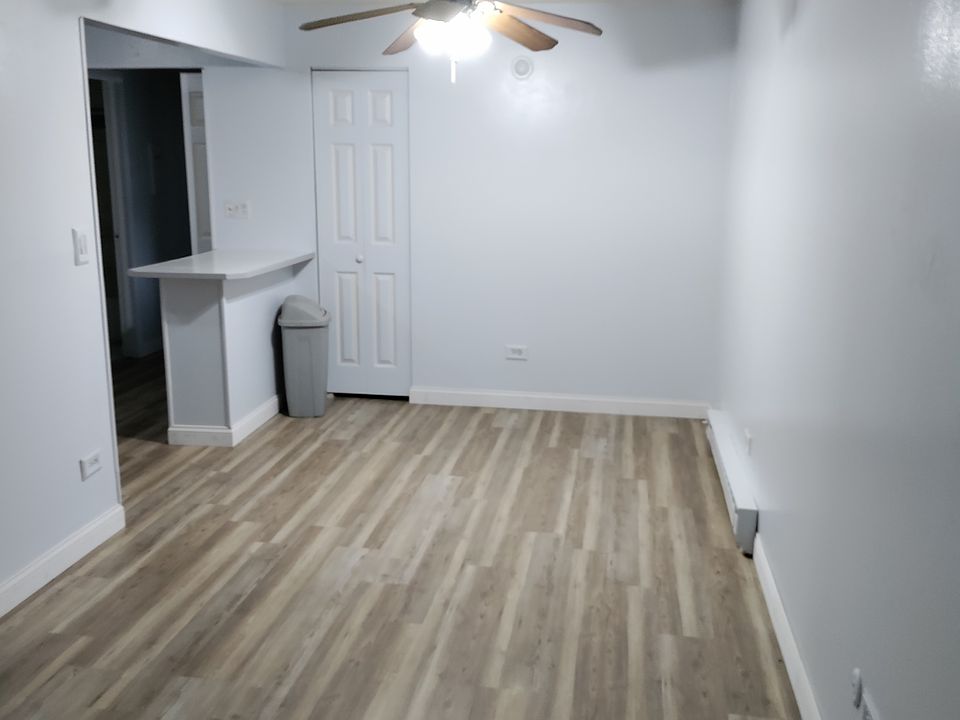 1st image of 144 Klein Creek Ct APT 2B