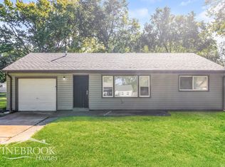 12048 Krenning Ln, Saint Louis, MO 63138