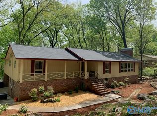 6813 Jones Valley Dr SE, Huntsville, AL 35802