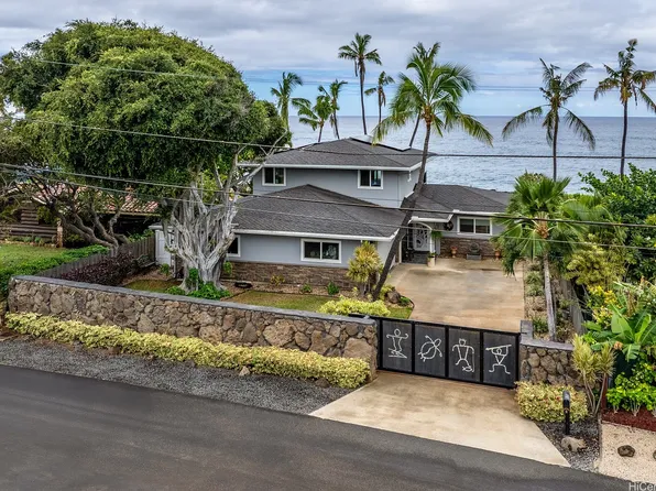 84-663 Upena St, Waianae, HI 96792
