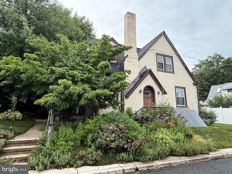 1st image of 27 Johns Pl