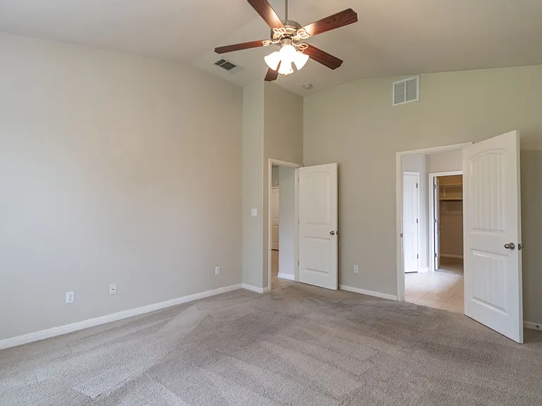 18601 Derby Hill Ln — Photo 39