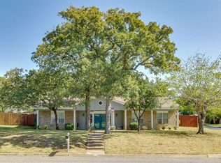 1712 Northridge Dr, Hurst, TX 76054