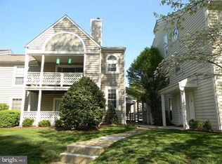 7712 Willow Point Dr #7712, Falls Church, VA 22042
