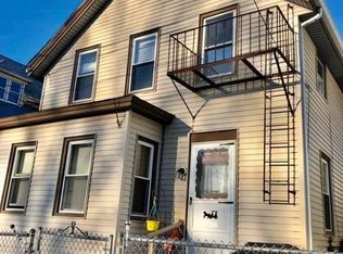 370-376 Linden St, Fall River, MA 02720