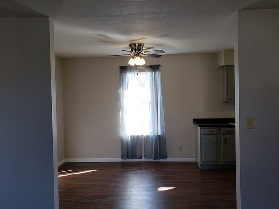 4th image of 1605 N 13th St