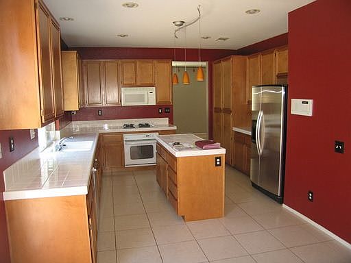 2nd image of 32522 Sprucewood Way