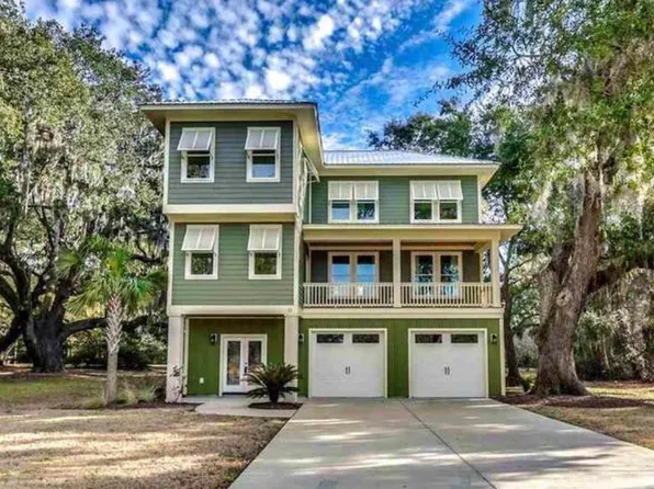 11 Flaggpoint Ln., Murrells Inlet, SC 29576