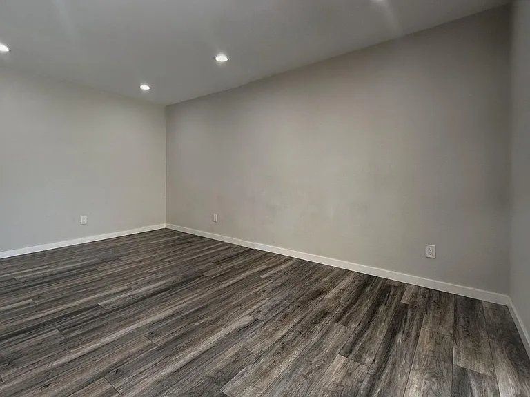 1177 Springbrook St — Photo 15
