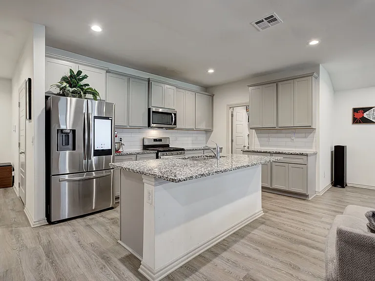 14701 Travertine Falls Ln — Photo 8