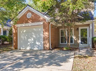 9023 Colony Village Ln, Raleigh, NC 27617