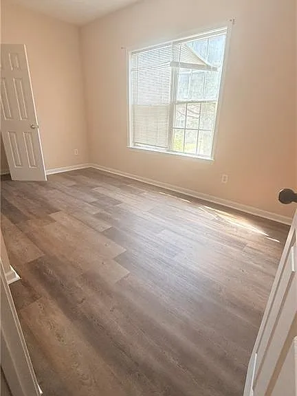 1475 Brookdale Dr — Photo 23