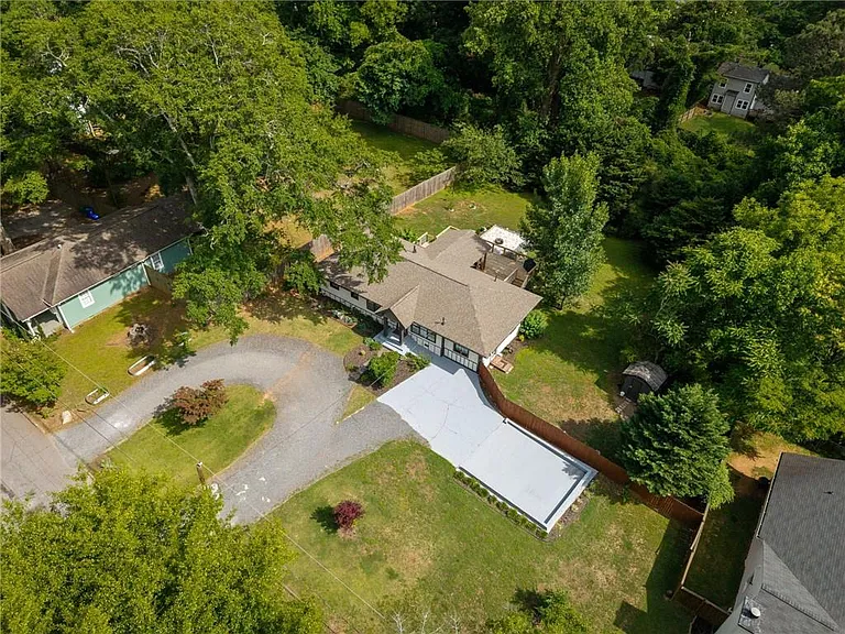 1363 Orange Blossom Ter SE — Photo 41