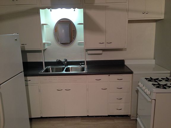 5th image of 1426 Carlisle Blvd SE