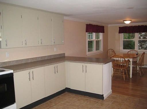 2nd image of 44 Centerville Way
