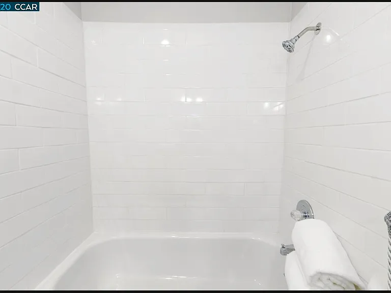 2562 Walnut Blvd #73 — Photo 11