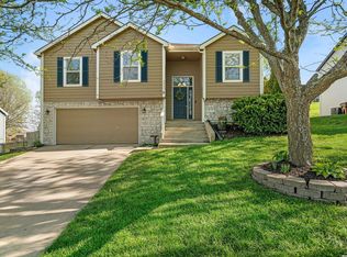 3533 Eagle Pass Ct, Lawrence, KS 66049