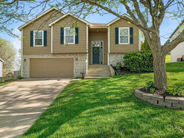 3533 Eagle Pass Ct, Lawrence, KS 66049