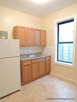 Rented by Bohemia Realty Group | media 15