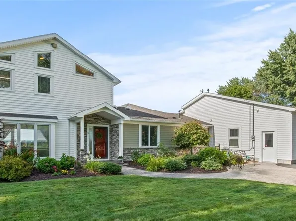 1 Alder Bch, Hilton, NY 14468