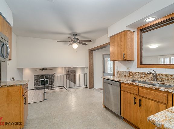 5th image of 6412 180th St