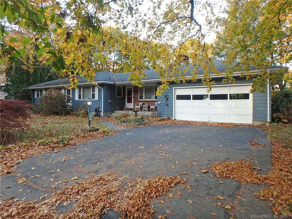 34 Elm Ridge Rd, Pawcatuck, CT 06379 MLS 170458315 Zillow