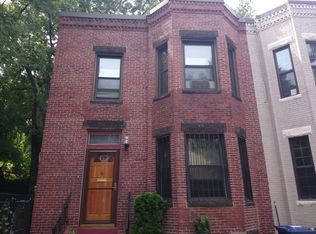 29 Nonquit St, Dorchester, MA 02125