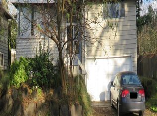 3004 SW 110th St, Seattle, WA 98146