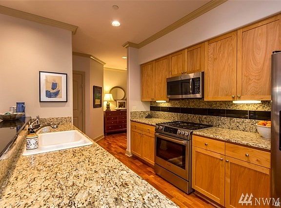 5th image of 360 Knechtel Way NE Unit 205