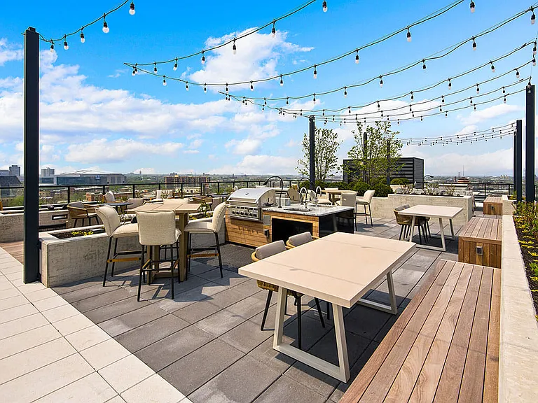 Evo Union Park Apartments — Photo 10
