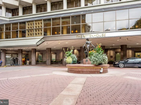 202 W Rittenhouse Sq #2608, Philadelphia, PA 19103