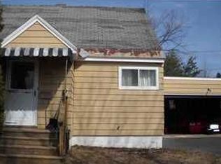 663 Mather Ave, Ishpeming, MI 49849