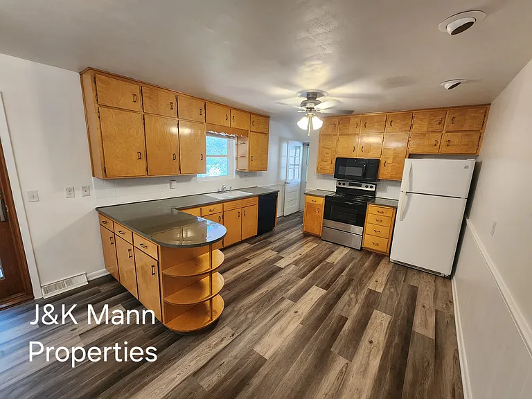 1519 Saint Marys Blvd — Photo 5