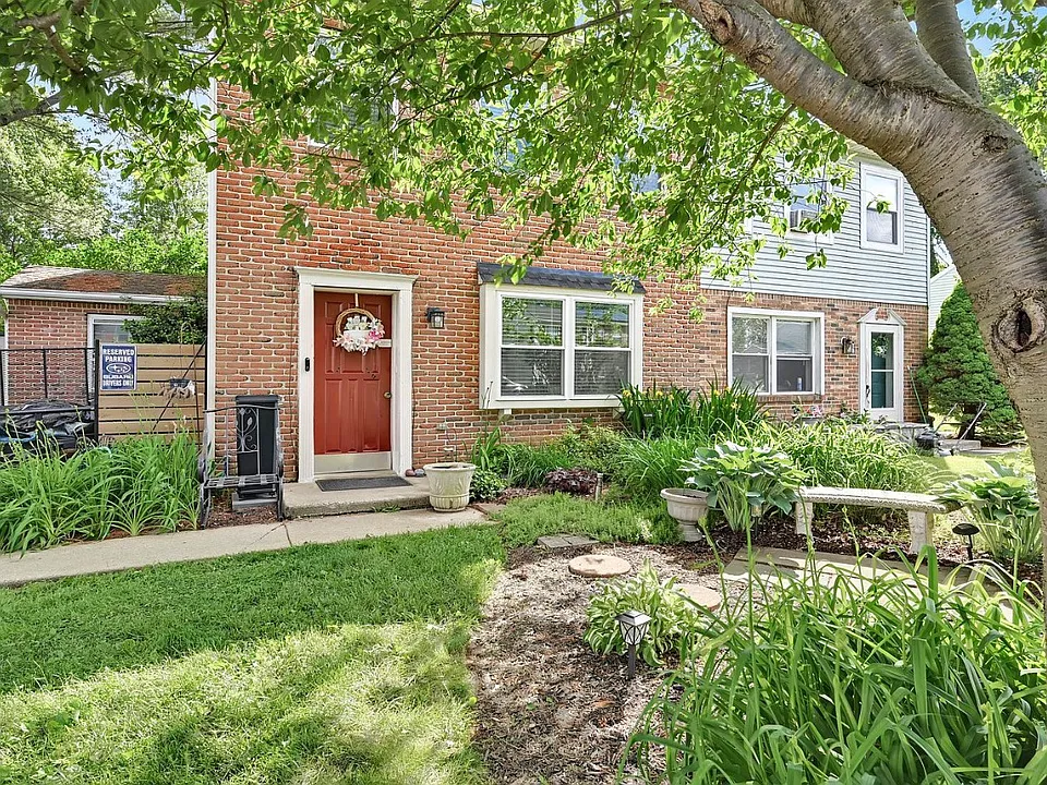 1539 Manor Blvd #1539