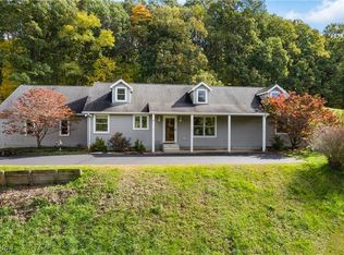 9732 Erie Ave SW, Beach City, OH 44608