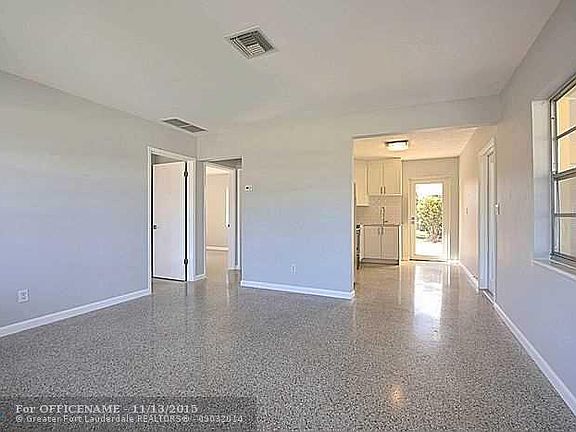 3rd image of 4671 NE 2nd Ave