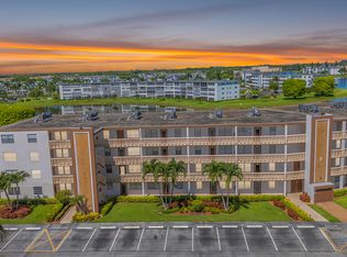 2069 Guildford Dr #D, Boca Raton, FL 33434