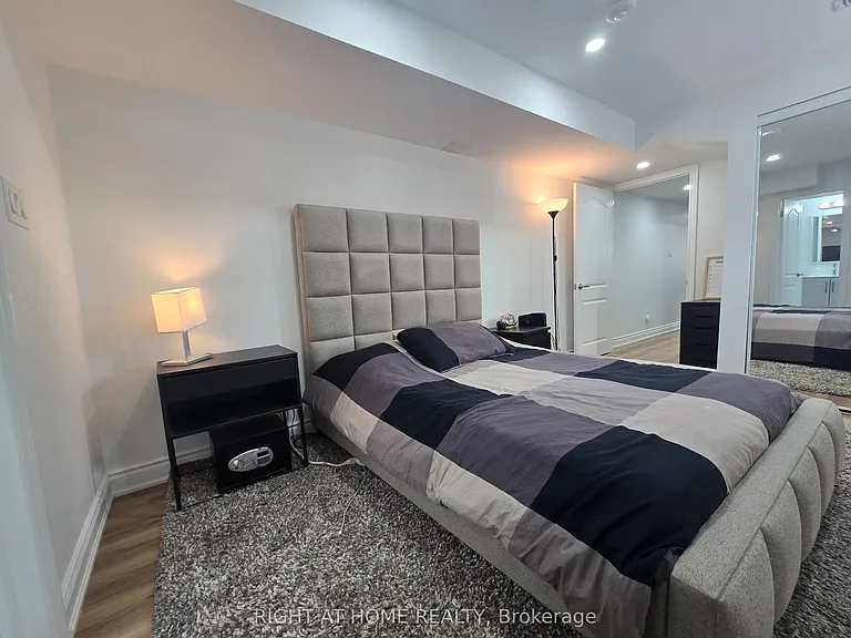458 Bergamot Ave #BASEMENT — Photo 26