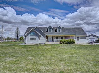 1372 M 1/4 Rd, Loma, CO 81524