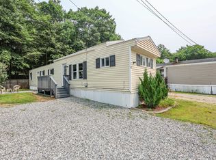 14 Christmas Tree Mobile Home Park, Epsom, NH 03234