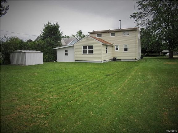 5th image of 128 Manser Dr