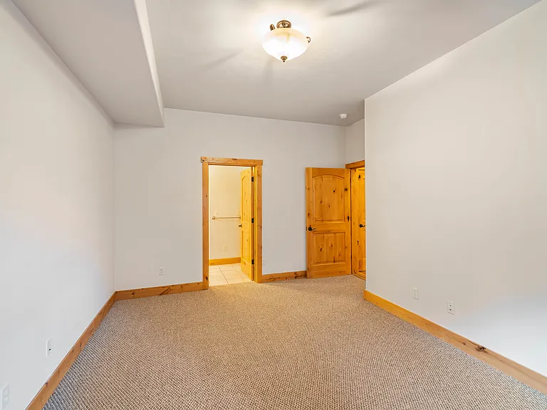 396 N Juniper Bay Rd — Photo 17