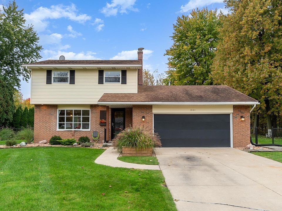 1st image of 8101 Brookfield Ct